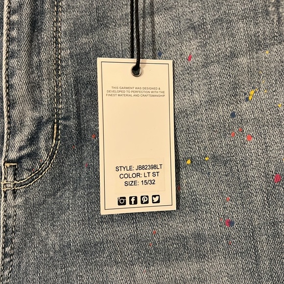 Judy Blue Paint Specked Distressed Boyfriend Fit Jeans - Picture 5 of 10